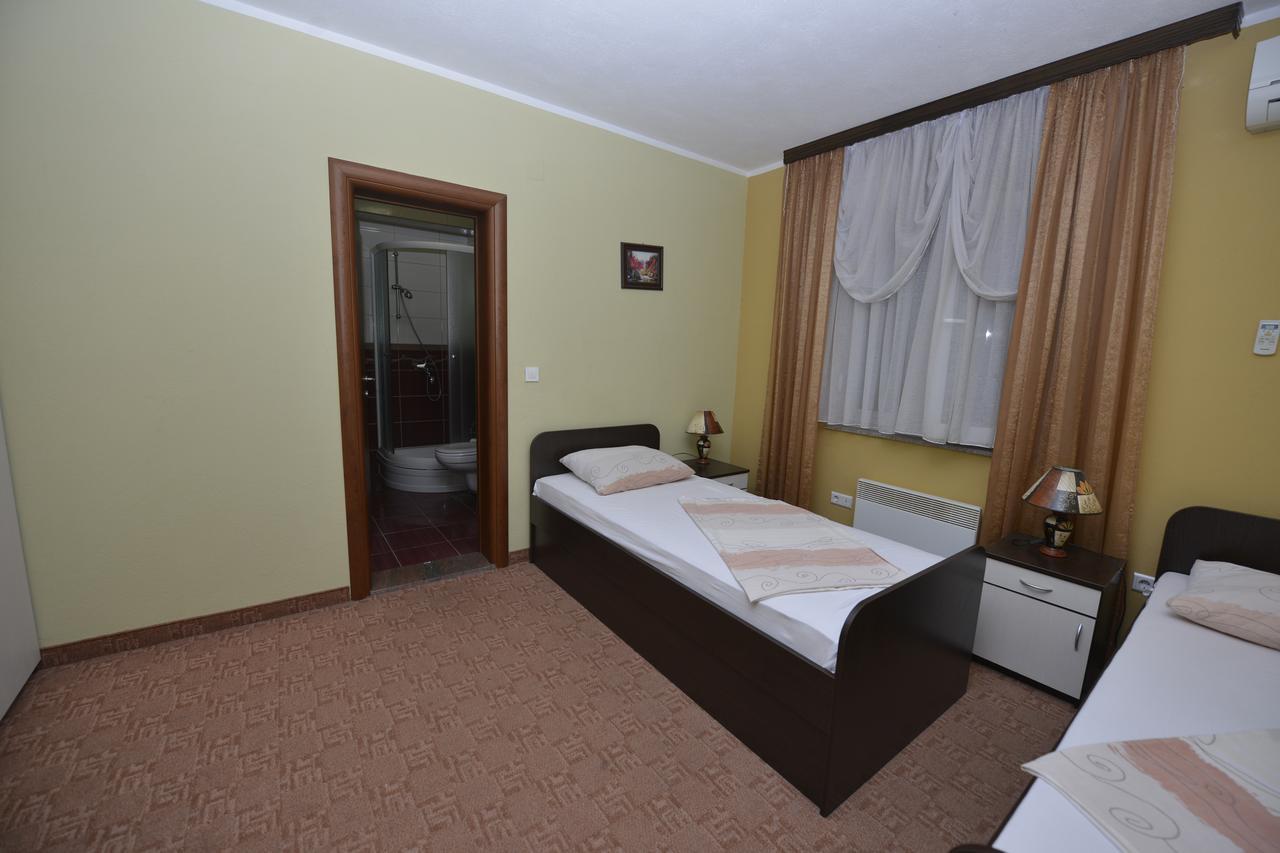 Motel Borik Potoci Екстер'єр фото