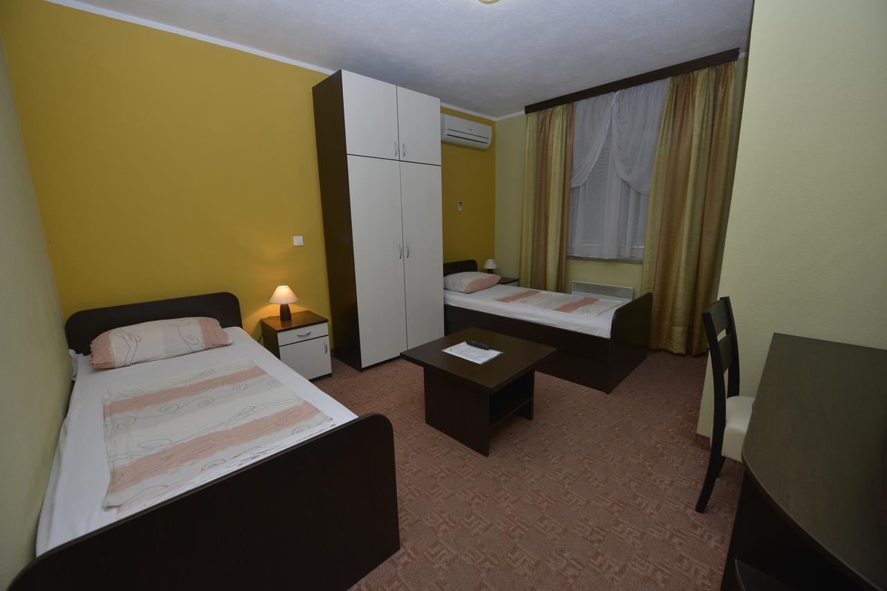 Motel Borik Potoci Екстер'єр фото