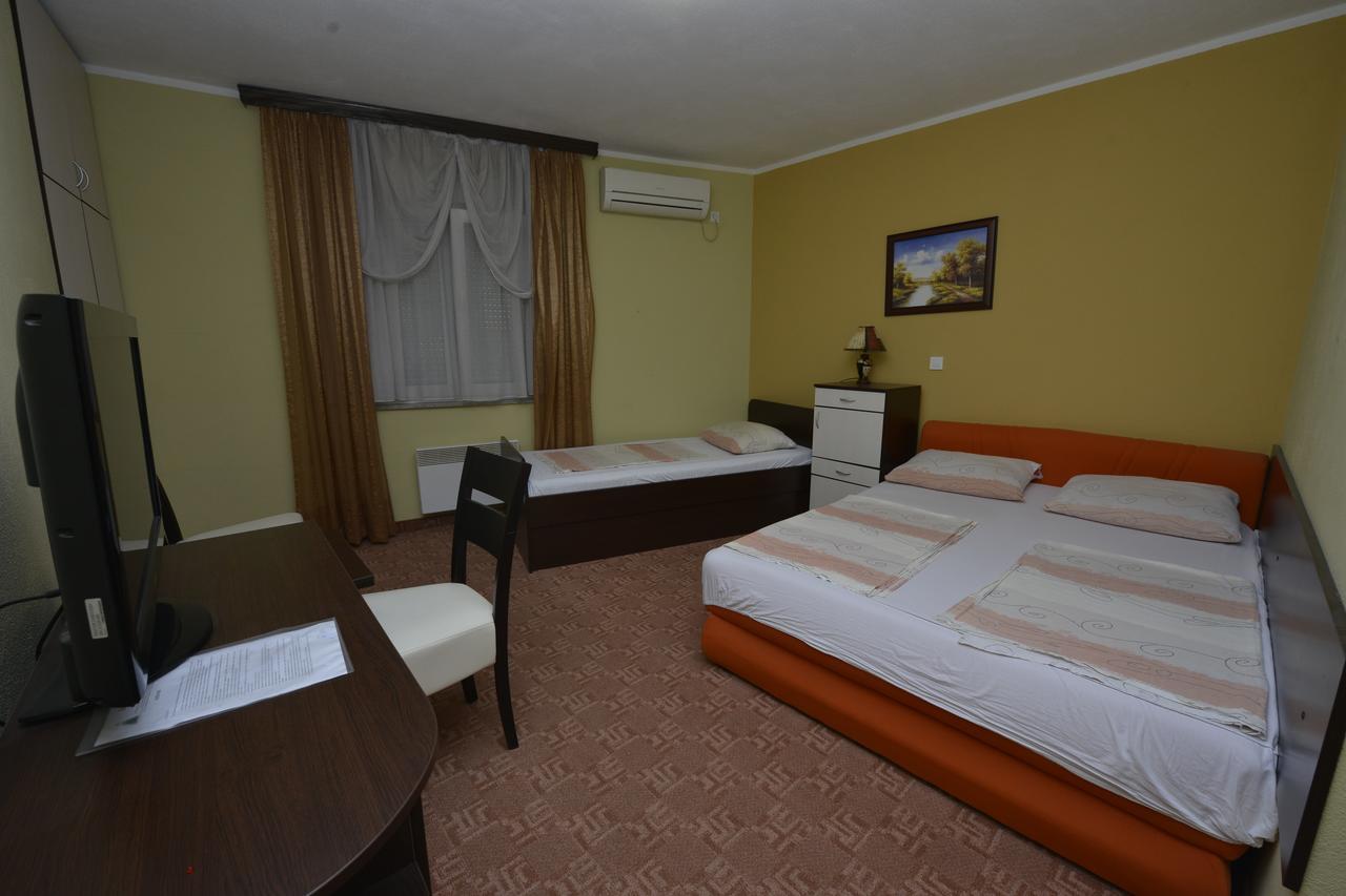 Motel Borik Potoci Екстер'єр фото