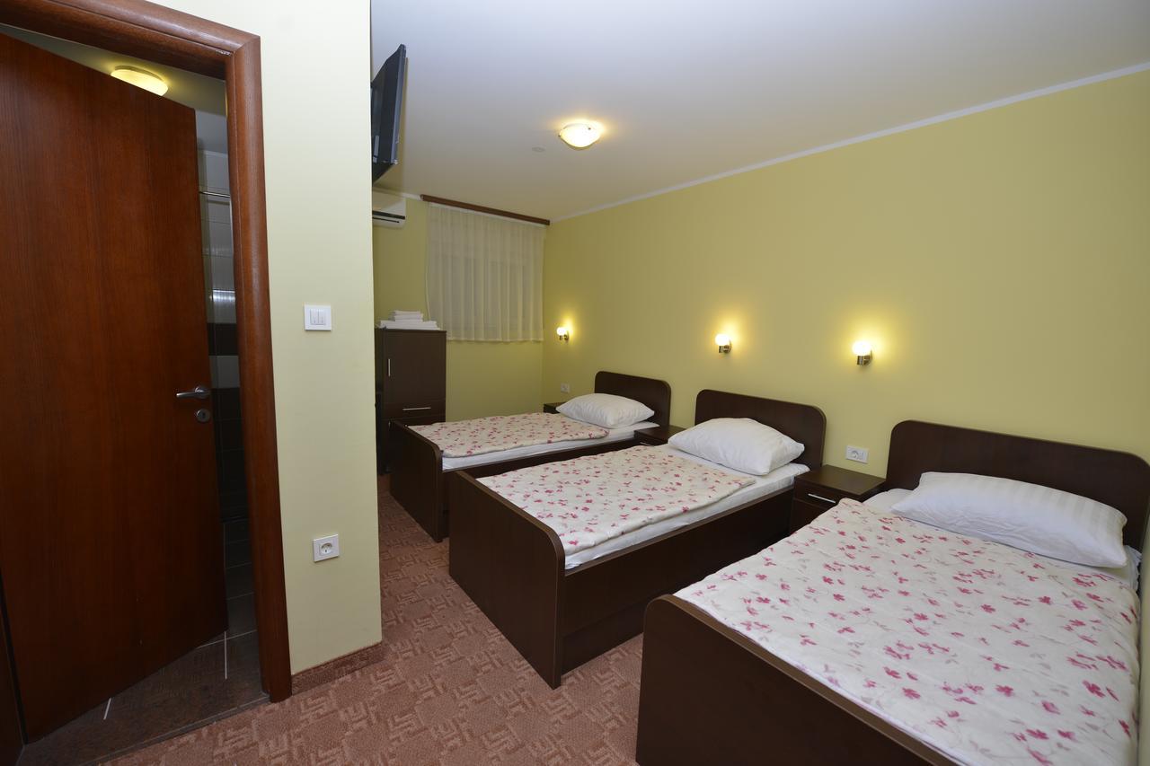 Motel Borik Potoci Екстер'єр фото